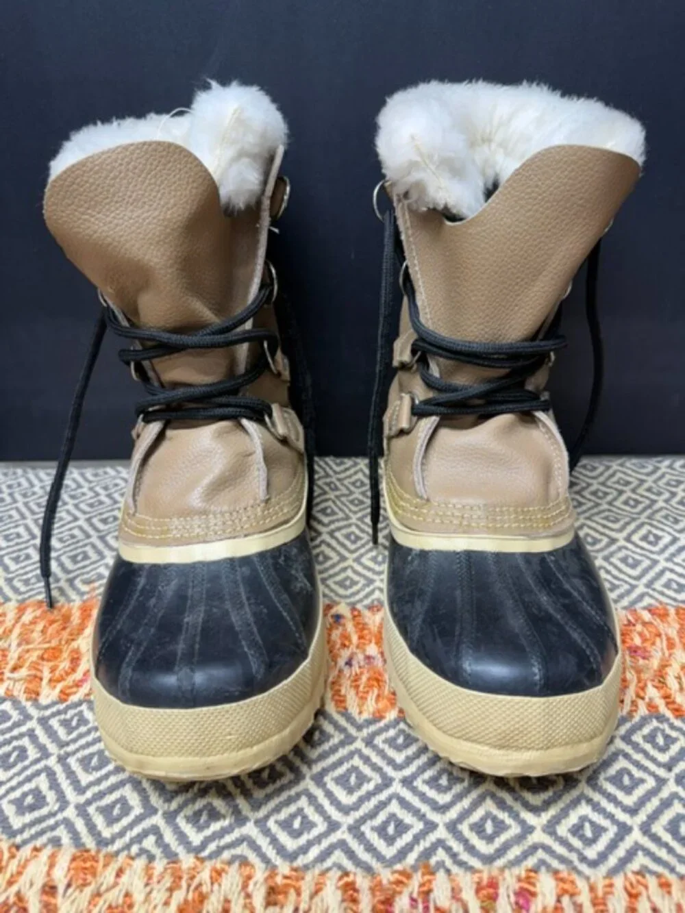 Sorel Manitou Woman's Size 7